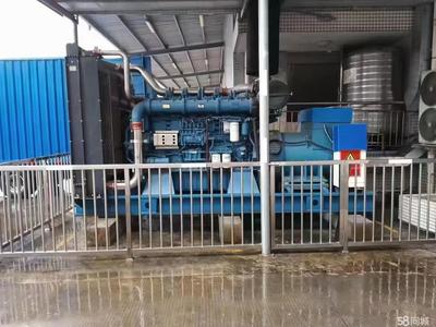 专业机械设备租赁 高效安全，服务无忧——从25T到650T吊车出租，24小时全天候支持